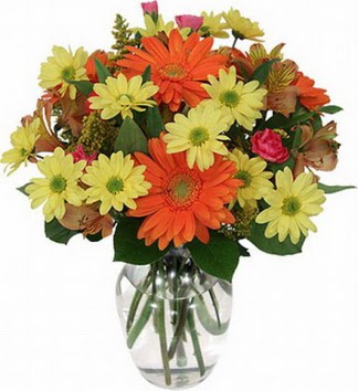  Karaman online çiçekçi , çiçek siparişi  vazo içerisinde karışık mevsim çiçekleri