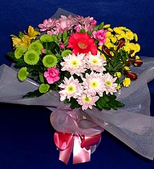  Karaman online çiçek gönderme sipariş  küçük karisik mevsim demeti