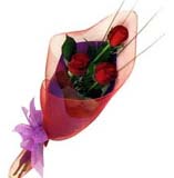 Çiçek satisi buket içende 3 gül çiçegi  Karaman çiçek online çiçek siparişi 