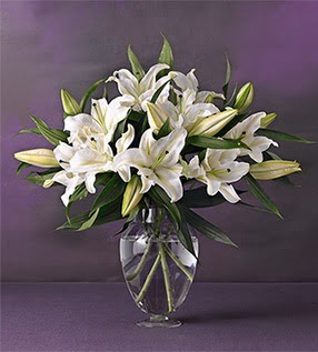  Karaman ucuz çiçek gönder  4 dal cazablanca vazo çiçeği