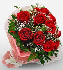 12 adet kırmızı güllerden kaliteli gül  Karaman hediye sevgilime hediye çiçek 