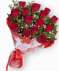 11 adet kırmızı gül buketi  Karaman çiçek mağazası , çiçekçi adresleri 